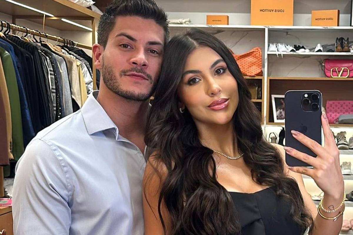 selfie de arthur aguiar e jheny santucci