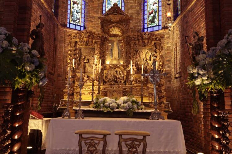 Altar do Castelo de Brennand Decorado