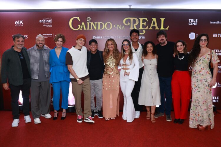 Elenco e direção do filme Caindo na Real 