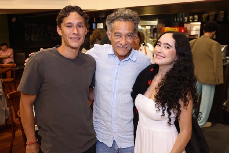 Antônio, Chico Diaz e Irene 