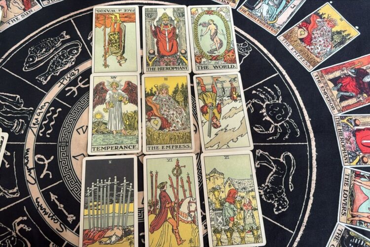 Danilo Gentili tarot