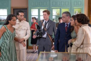 Beatriz (Duda Santos) e Clarice (Carol Castro) frente a frente em Garota do Momento