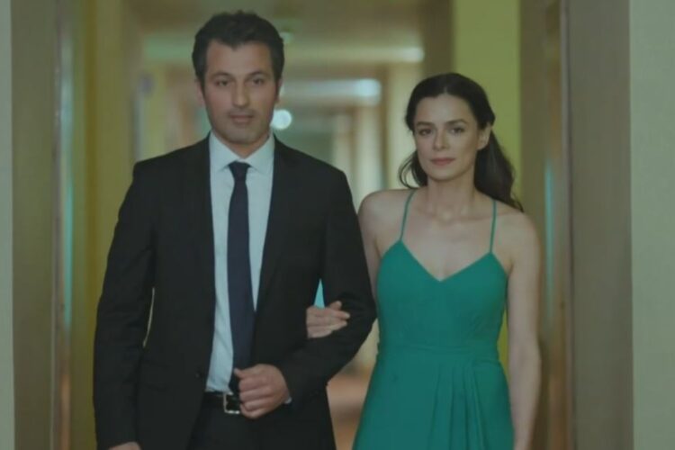 Arif (Feyyaz Duman) e Bahar (Özge Özpirinçci)