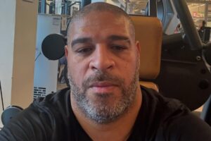 adriano imperador sério