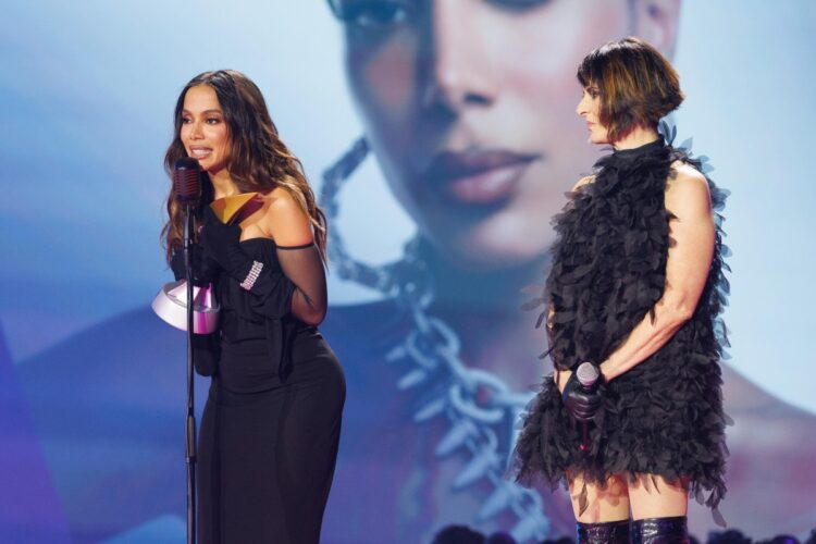 Anitta e Fernanda Abreu