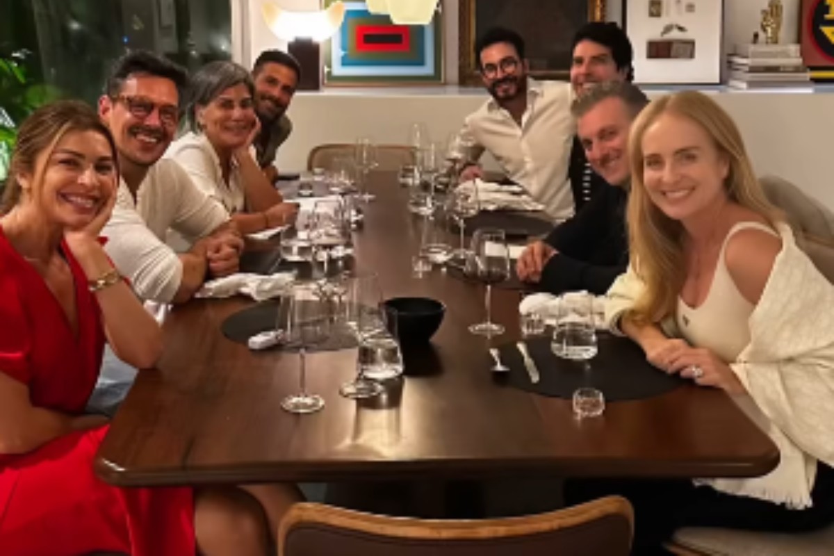 joão vicente de castro e famosos em reunião de fim de ano