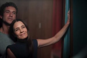 Mércia tem transa da vitória em 