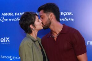 Agatha Moreira e Rodrigo Simas