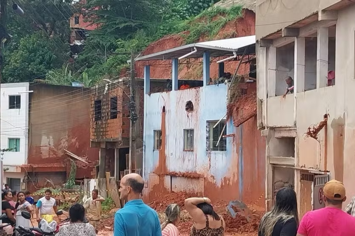 Deslizamentos de terra em Ipatinga