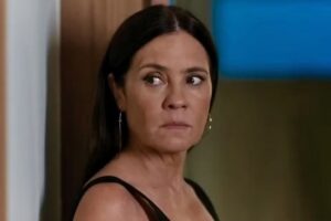 Mania de Você - Mércia (Adriana Esteves)