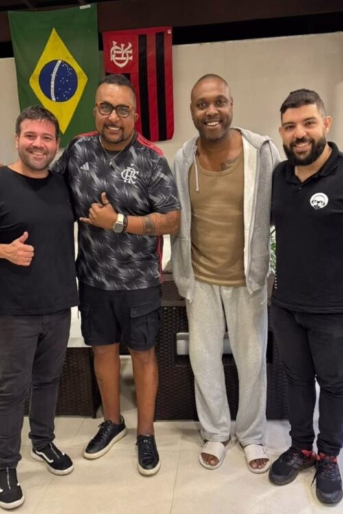 Marcelo Tchakabum e dirigentes da Banda do Recreio