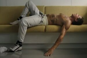 Brad Pitt em trailer de 'F1'