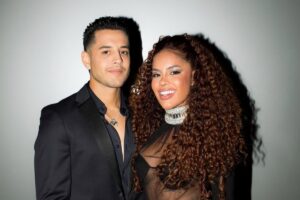 Sthe Matos e Kevi Johnny