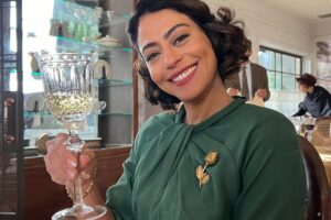 Garota do Momento - Clarice (Carol Castro)