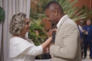 Mania de Você - Berta (Eliane Giardini) e Sirley (David Juniot)