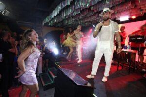 Paolla e Diogo Nogueira