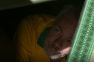 Garota do Momento - Raimundo (Selton Mello)