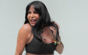 Gretchen aos 60: musa do Carnaval lança e-book para mulheres maduras