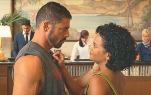 ‘Vale Tudo’: César rouba Maria de Fátima – Foto: Reprodução Globo