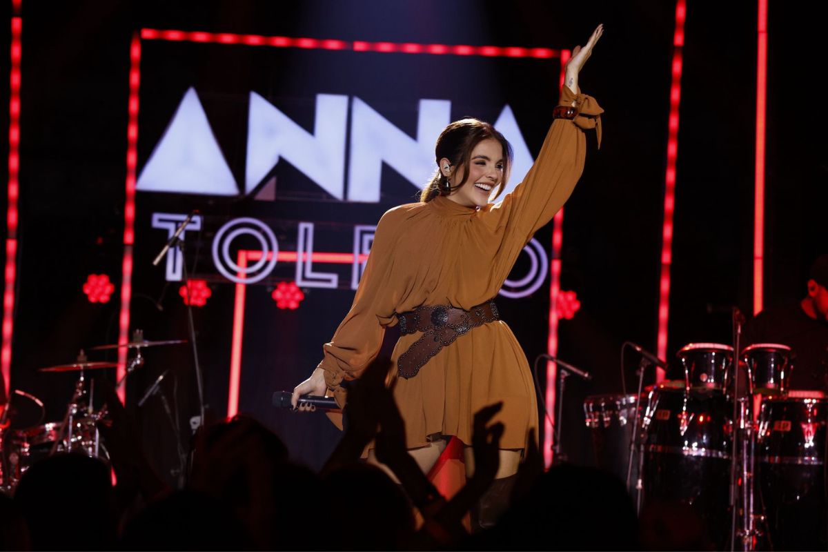 anna toledo