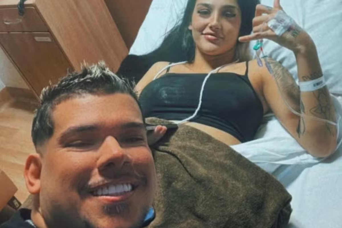 Buarque visita Bia Miranda na maternidade