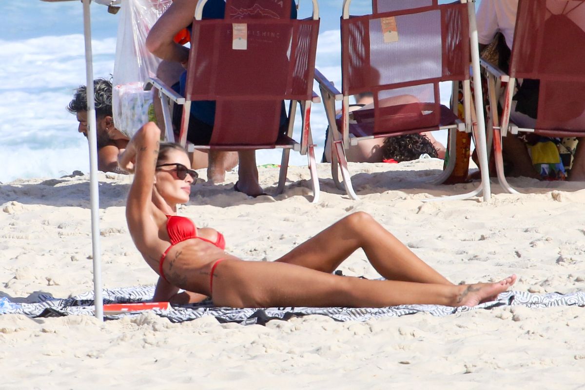 Yasmin Brunet