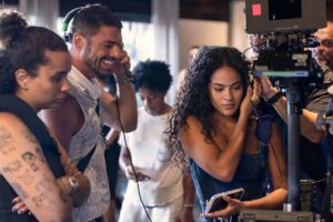 Cauã Reymond e Bella Campos