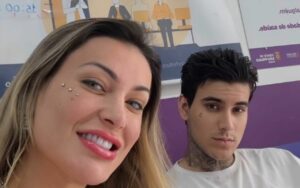 Andressa Urach com o filho Arthur - Reprodução Instagram