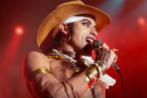 Jesuíta Barbosa como Ney Matogrosso