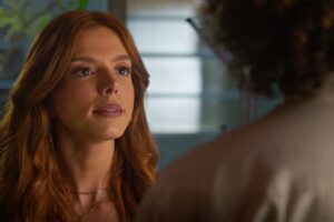 Dona de Mim - Kami encontra a arma de Ryan