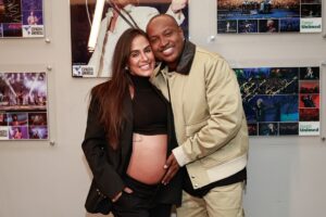 Carol Peixinho e Thiaguinho