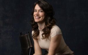 Bianca Bin mobiliza mais de 40 artistas por transferência urgente do elefante Sandro