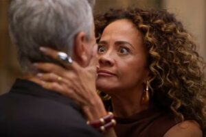 tânia (aline borges) e jaques (marcello novaes) em dona de mim