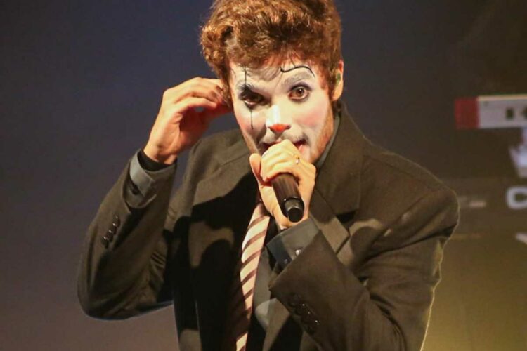 João Lucas em seu show solo