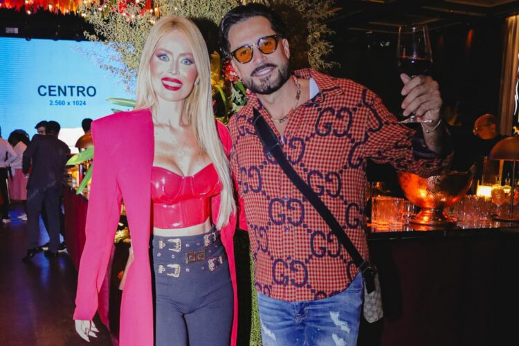 Latino e Raffa Barbie