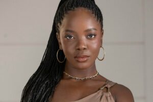 Leo (Clara Moneke) em Dona de Mim