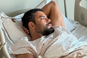 pedro andrade, namorado de sandy, após cirurgia