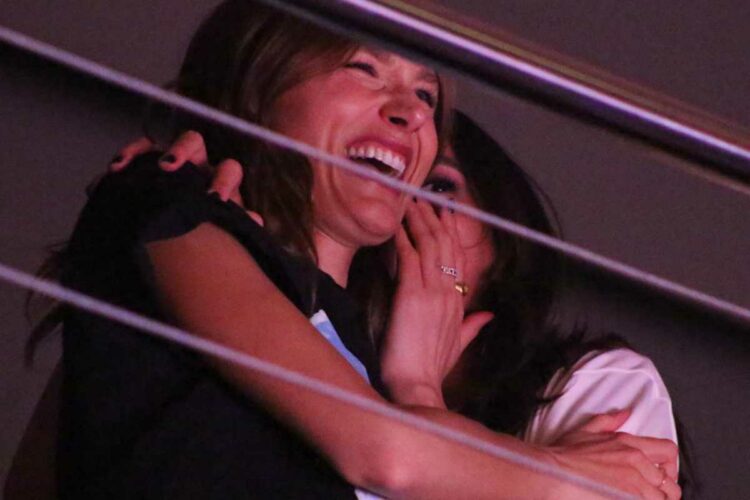 Sasha e Marquezine no show solo de João Lucas