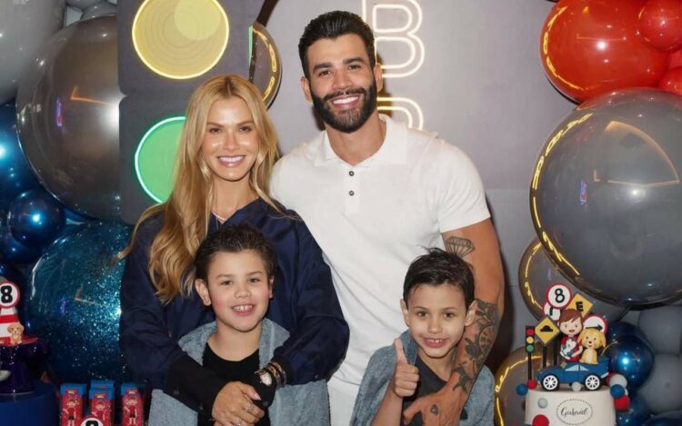 Andressa Suita, Gusttavo Lima e os filhos Gabriel e Samuel