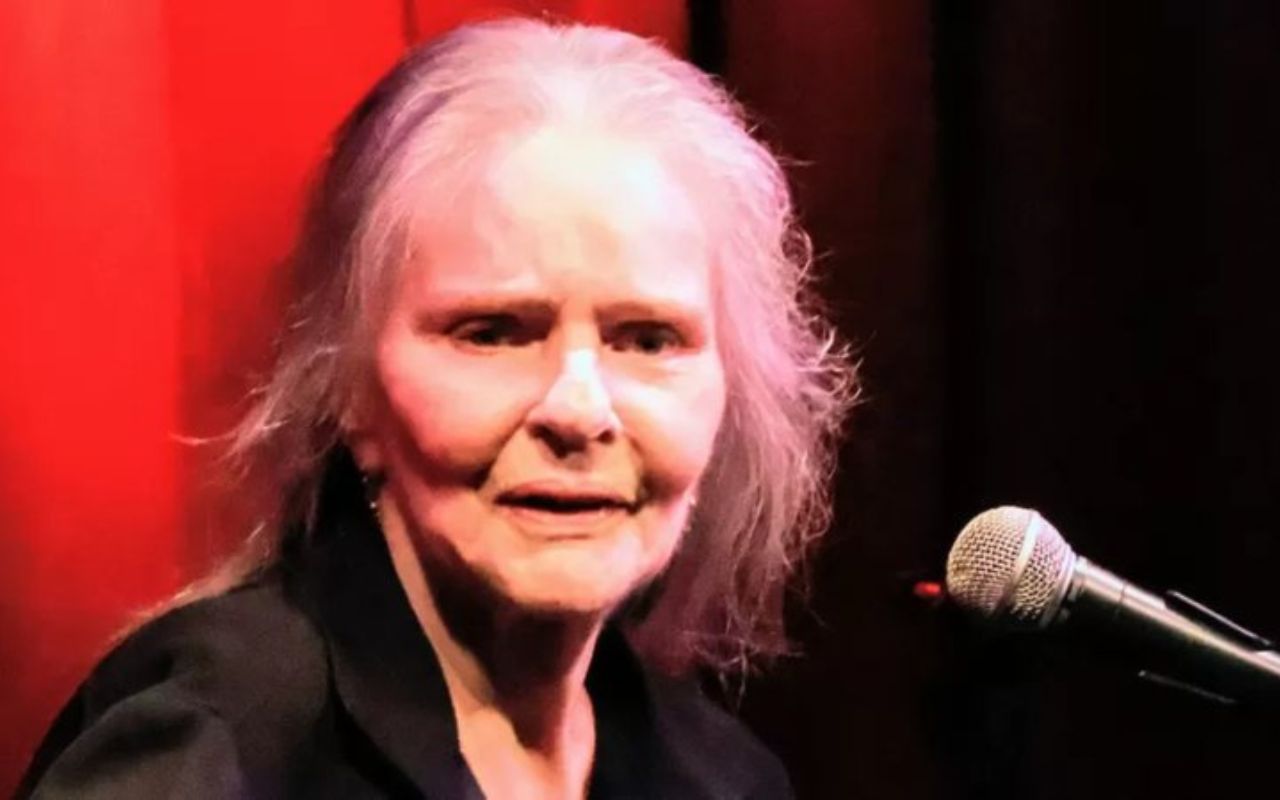 Angela Ro Ro - Foto_ Dan Delmiro / Agnews