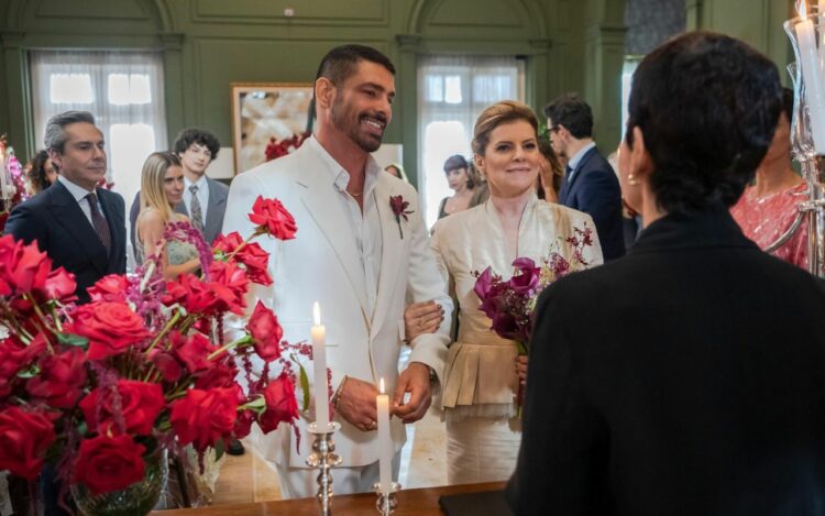 Casamento de Odete e César em “Vale Tudo” – Fotos: Globo/ Gabriel Vaguel