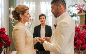 Casamento de Odete e César em “Vale Tudo” – Fotos: Globo/ Gabriel Vaguel