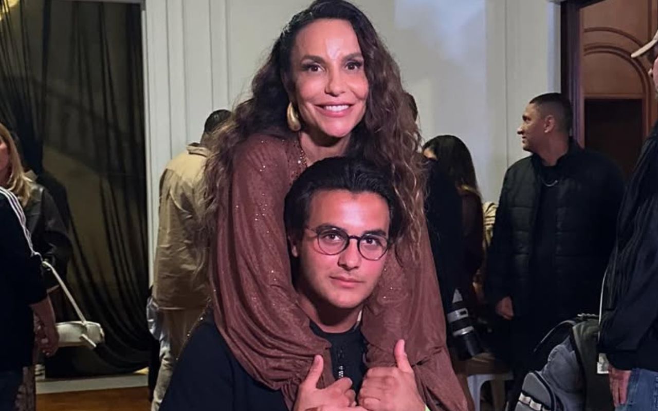 Ivete Sangalo fala sobre filho Marcelo e avalia cobrança por imagem: 'Cruel'