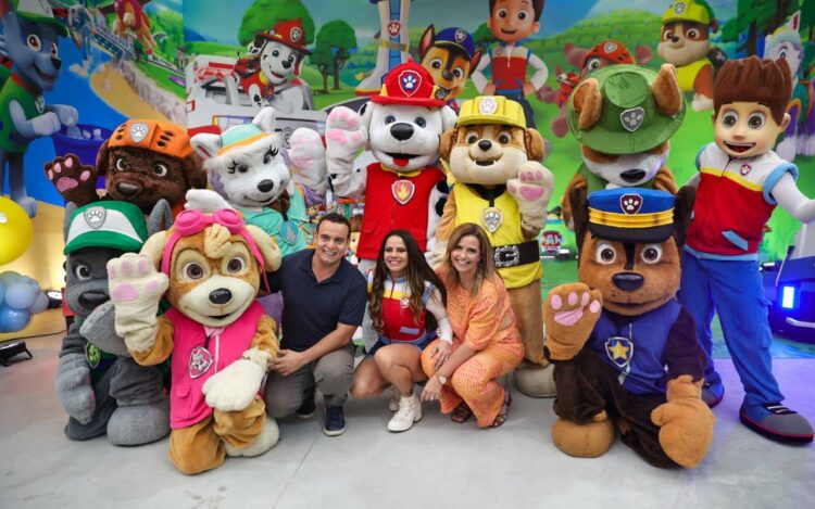 Tio Beto, Viviane Araújo e Débora Martinez Fotos Anderson Bordê AgNews -297.jpg