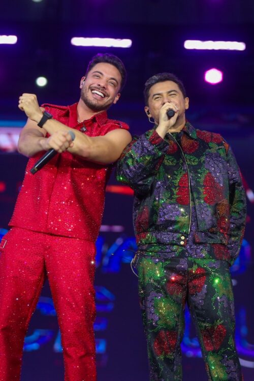 Wesley Safadão e o anfitrião, Xand Avião