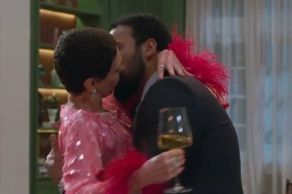 Vale Tudo - Celina (Malu Galli) e Olavo (Ricardo Teodoro)