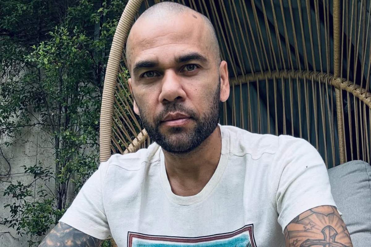 daniel alves é processado pela ex