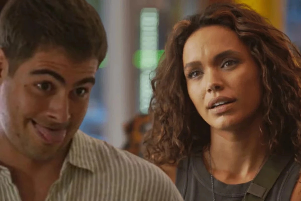 Davi (Rafa Vitti) se apaixona por Bárbara (Giovana Cordeiro) em 