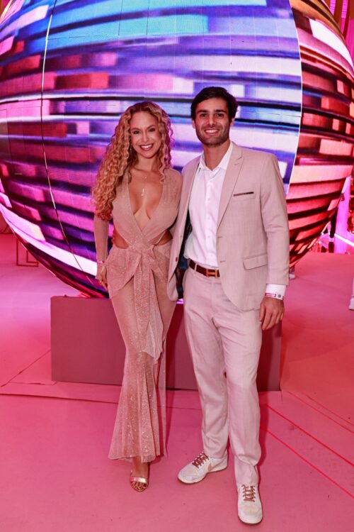 Sarah Andrade e o namorado, Bruce