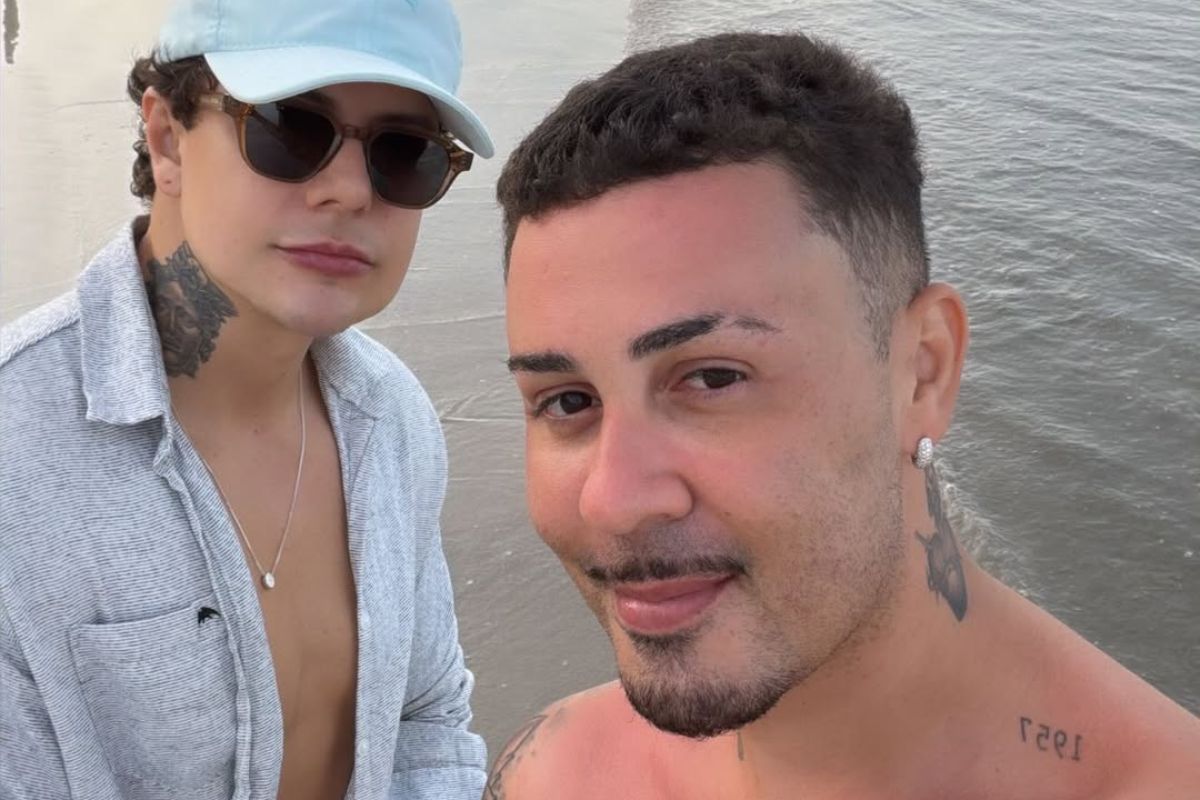 joão also com carlinhos maia